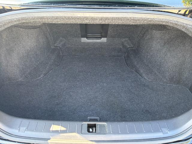 フーガ 250GT 雹害車 1年保証 法定整備付き 黒本革シート シートクーラー シートヒーター フルセグTV ナビ ETC スマートキー(11枚目)