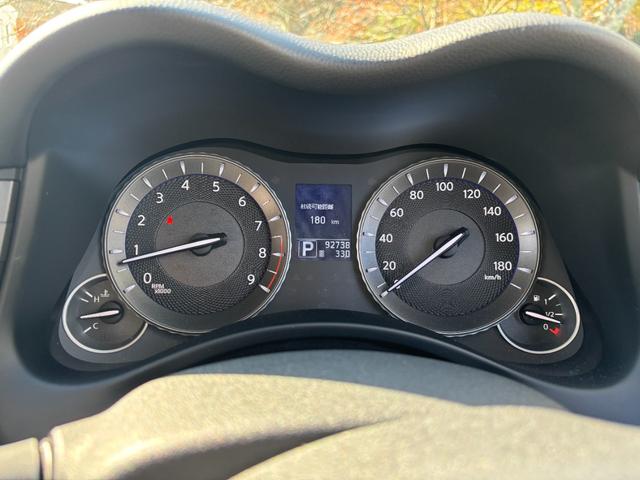 フーガ 250GT 雹害車 1年保証 法定整備付き 黒本革シート シートクーラー シートヒーター フルセグTV ナビ ETC スマートキー(24枚目)