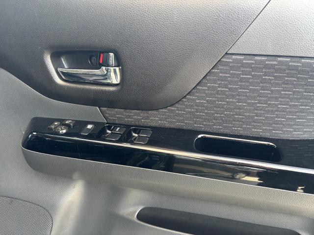 フレアワゴンカスタムスタイル ＸＳ　１年保証　法定整備付き　夏タイヤ新品４本　スタッドレスタイヤ４本　左側パワースライドドア　前後ドライブレコーダー（8枚目）