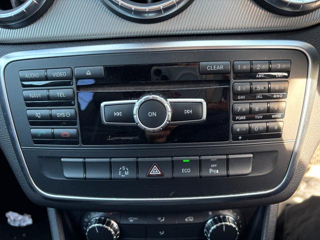 ＣＬＡクラス ＣＬＡ１８０　１年保証　法定整備付き　バックカメラ　フルセグＴＶ　Ｂｌｕｅｔｏｏｔｈ（7枚目）