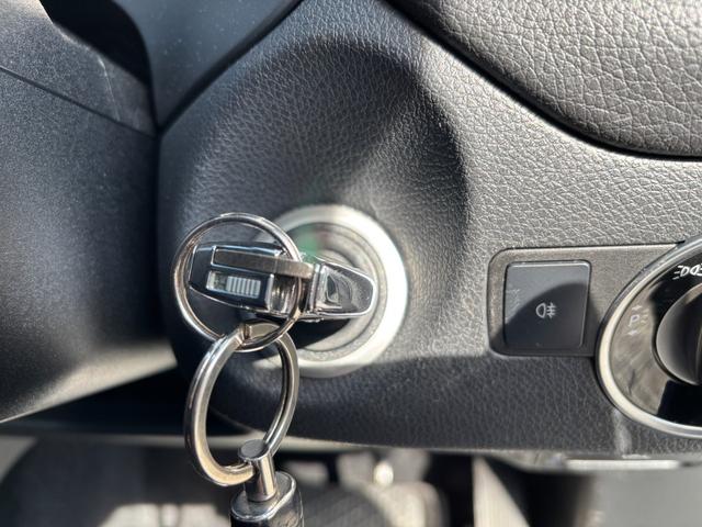 ＣＬＡクラス ＣＬＡ１８０　１年保証　法定整備付き　バックカメラ　フルセグＴＶ　Ｂｌｕｅｔｏｏｔｈ（9枚目）