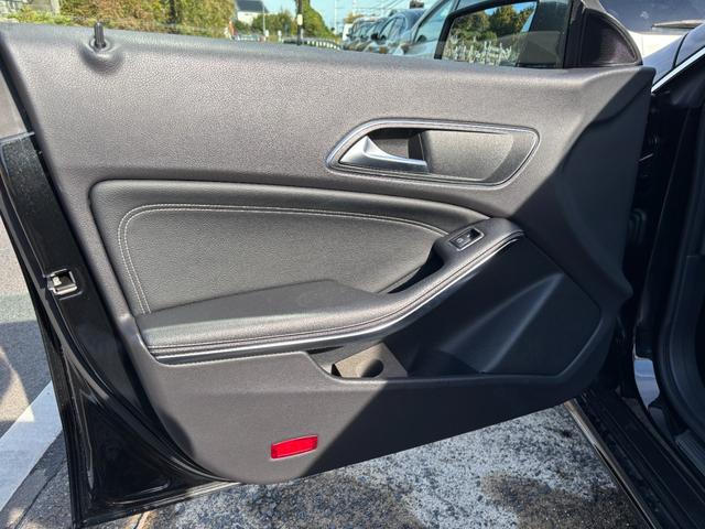 ＣＬＡクラス ＣＬＡ１８０　１年保証　法定整備付き　バックカメラ　フルセグＴＶ　Ｂｌｕｅｔｏｏｔｈ（24枚目）