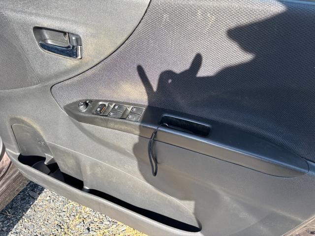 ムーヴ カスタム　Ｘリミテッド　ナビ　地デジ　ＥＴＣ　スマートキー（6枚目）