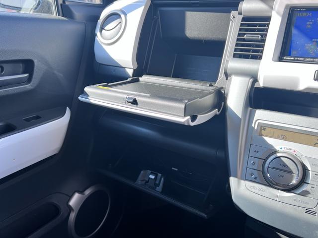 ハスラー G 1年保証 法定整備付き シートヒーター フルセグTV Bluetooth バックカメラ ナビ スマート プッシュスタート(18枚目)