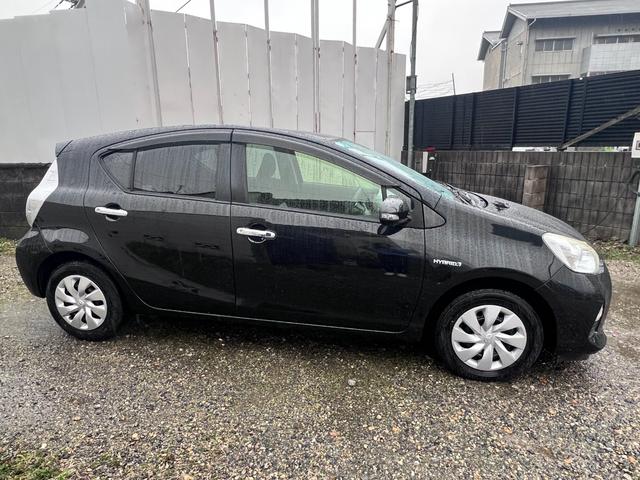 アクア Ｓ　１年保証　ナビ　ＴＶ　Ｂｌｕｅｔｏｏｔｈ　ＥＴＣ　バックカメラ　プッシュスタート　スマートキー（4枚目）