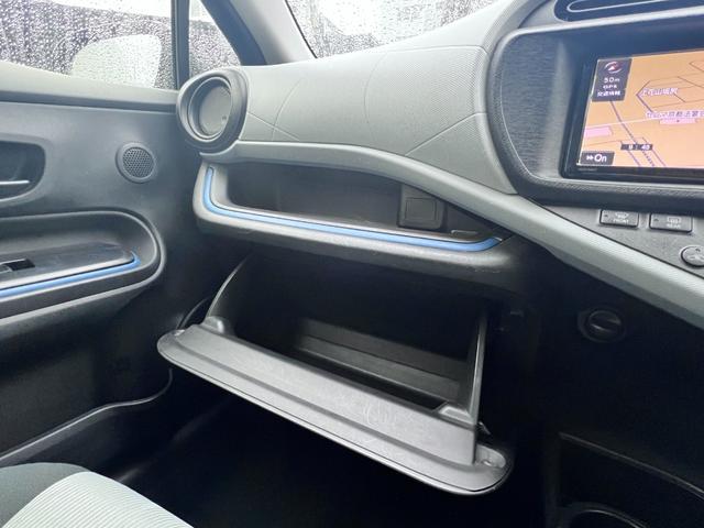 アクア Ｓ　１年保証　ナビ　ＴＶ　Ｂｌｕｅｔｏｏｔｈ　ＥＴＣ　バックカメラ　プッシュスタート　スマートキー（26枚目）