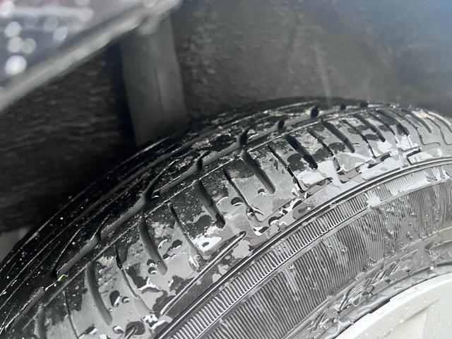 アクア Ｓ　１年保証　ナビ　ＴＶ　Ｂｌｕｅｔｏｏｔｈ　ＥＴＣ　バックカメラ　プッシュスタート　スマートキー（29枚目）