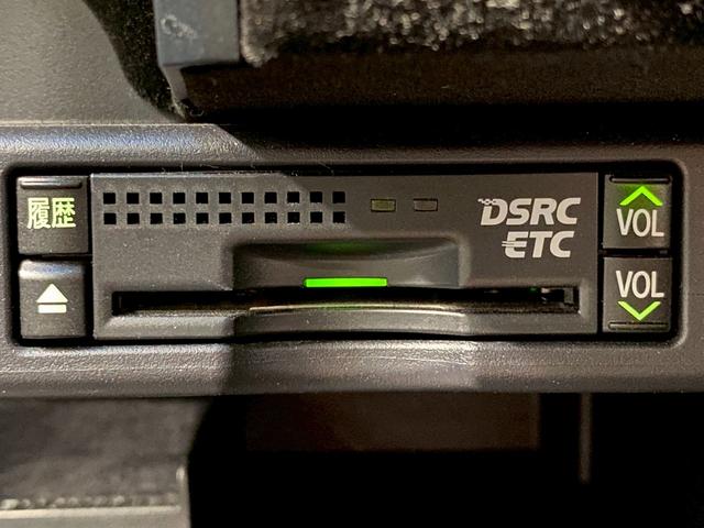 【ＥＴＣ】高速道路の料金所をストレスなく通過！話題のスポットやサービスエリアに多い「スマートＩＣ」利用時は必須のアイテムです。当店でセットアップを実施、ご納車当日からすぐにご利用いただけます！