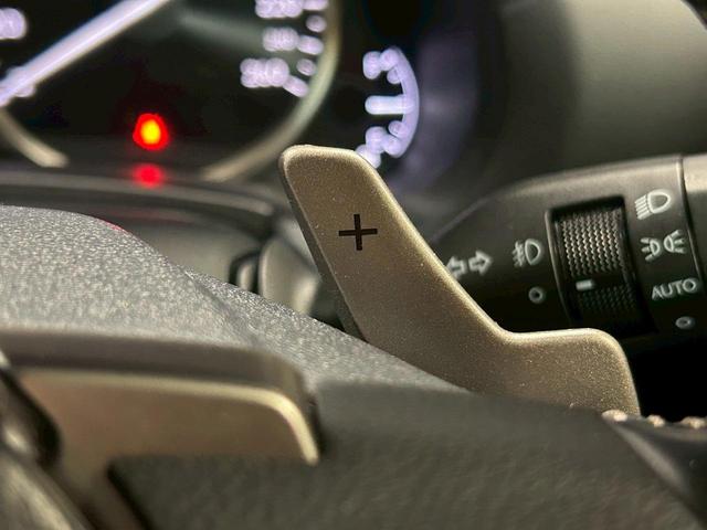ＮＸ ＮＸ３００ｈ　バージョンＬ　（禁煙車）（黒本革シート）（純正ナビ）（レーダークルーズ）（シートヒーター＆エアコン）（ステアリングヒーター）（サイド＆バックカメラ）（シートメモリー）（ＥＴＣ）（フルセグ）（純正１８インチＡＷ）（15枚目）