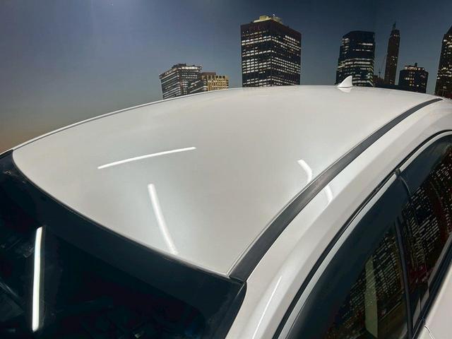 ＮＸ ＮＸ３００ｈ　バージョンＬ　（禁煙車）（黒本革シート）（純正ナビ）（レーダークルーズ）（シートヒーター＆エアコン）（ステアリングヒーター）（サイド＆バックカメラ）（シートメモリー）（ＥＴＣ）（フルセグ）（純正１８インチＡＷ）（40枚目）
