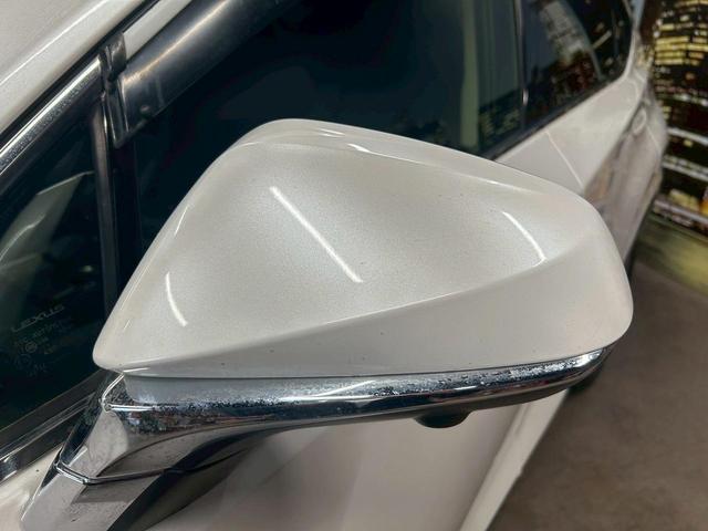 ＮＸ ＮＸ３００ｈ　バージョンＬ　（禁煙車）（黒本革シート）（純正ナビ）（レーダークルーズ）（シートヒーター＆エアコン）（ステアリングヒーター）（サイド＆バックカメラ）（シートメモリー）（ＥＴＣ）（フルセグ）（純正１８インチＡＷ）（62枚目）
