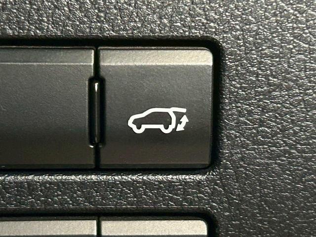 ＮＸ ＮＸ３００ｈ　バージョンＬ　（禁煙車）（黒本革シート）（純正ナビ）（レーダークルーズ）（シートヒーター＆エアコン）（ステアリングヒーター）（サイド＆バックカメラ）（シートメモリー）（ＥＴＣ）（フルセグ）（純正１８インチＡＷ）（66枚目）