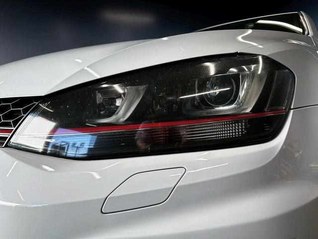 ゴルフＧＴＩ ベースグレード　（禁煙車）（６速ＭＴ）（純正ナビ）（バックカメラ）（レーダークルーズ）（衝突軽減ブレーキ）（クリアランスソナー）（レーンアシスト）（ＬＥＤヘッド）（フルフラット）（ＥＴＣ）（純正１８インチＡＷ）（16枚目）