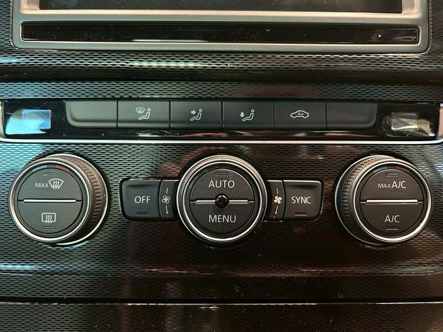 ゴルフＧＴＩ ベースグレード　（禁煙車）（６速ＭＴ）（純正ナビ）（バックカメラ）（レーダークルーズ）（衝突軽減ブレーキ）（クリアランスソナー）（レーンアシスト）（ＬＥＤヘッド）（フルフラット）（ＥＴＣ）（純正１８インチＡＷ）（38枚目）