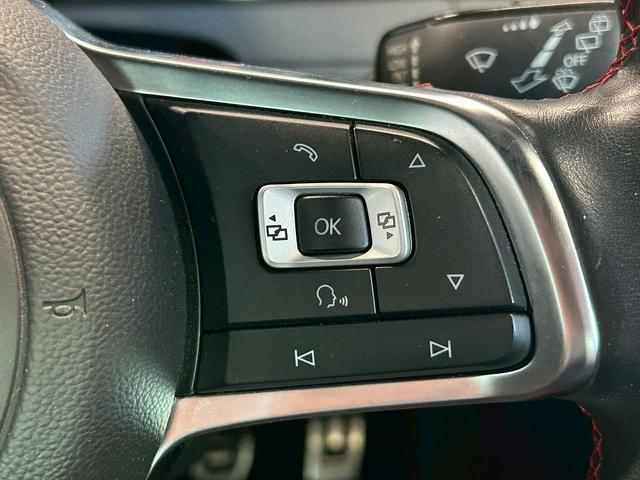 ゴルフＧＴＩ ベースグレード　（禁煙車）（６速ＭＴ）（純正ナビ）（バックカメラ）（レーダークルーズ）（衝突軽減ブレーキ）（クリアランスソナー）（レーンアシスト）（ＬＥＤヘッド）（フルフラット）（ＥＴＣ）（純正１８インチＡＷ）（42枚目）