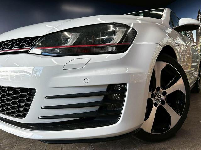 ゴルフＧＴＩ ベースグレード　（禁煙車）（６速ＭＴ）（純正ナビ）（バックカメラ）（レーダークルーズ）（衝突軽減ブレーキ）（クリアランスソナー）（レーンアシスト）（ＬＥＤヘッド）（フルフラット）（ＥＴＣ）（純正１８インチＡＷ）（47枚目）