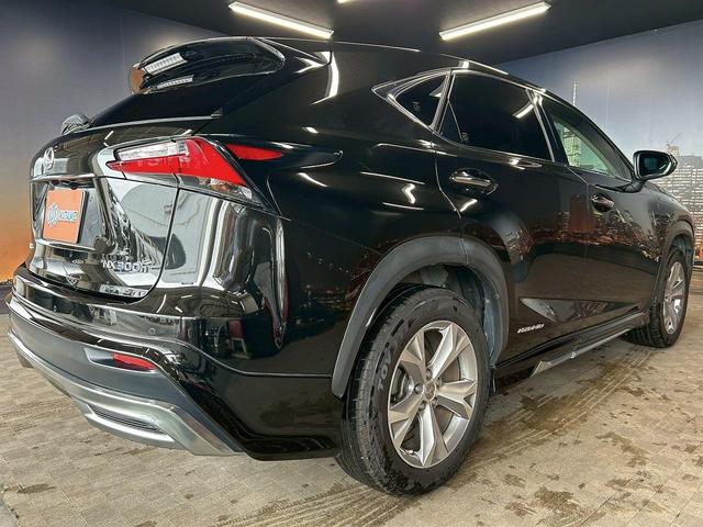 ＮＸ ＮＸ３００ｈ　バージョンＬ　（サンルーフ）（フルエアロ）（禁煙車）（プリクラッシュ）（純正ＳＤナビ）（黒本革シート）（全席パワーシート）（全周囲カメラ）（レーダークルーズ）（シートヒーター＆エアコン）（純正１８インチＡＷ）（23枚目）