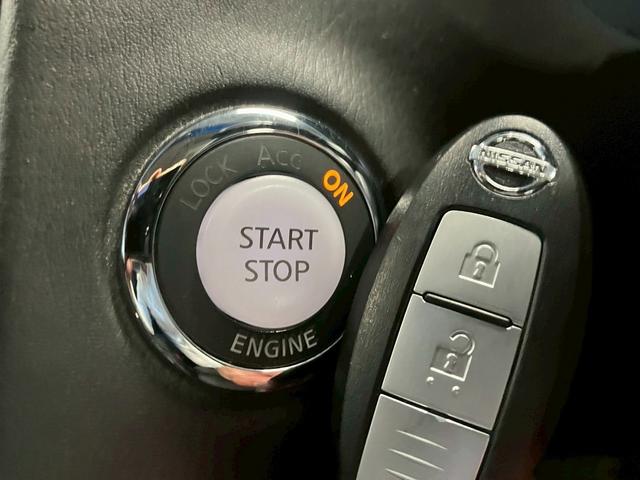 スカイラインクロスオーバー ３７０ＧＴ　（禁煙車）（黒半革シート）（メーカーＨＤＤナビ）（バックカメラ）（スマートキー＆プッシュスタート）（パワーシート）（ＨＩＤヘッドライト）（ビルトインＥＴＣ）（フルセグＴＶ）（純正１８インチＡＷ）（12枚目）