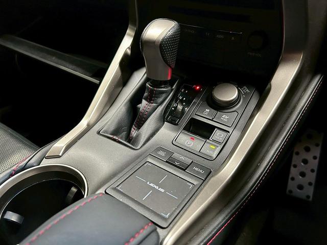 ＮＸ ＮＸ３００ｈ　Ｆスポーツ　（黒＆赤本革シート）（メーカーＳＤナビ）（レーダークルーズ）（シートエアコン＆ヒーター）（クリアランスソナー）（フルセグ）（バック＆サイドカメラ）（メモリー機能付きパワーシート）（純正１８インチＡＷ）（37枚目）