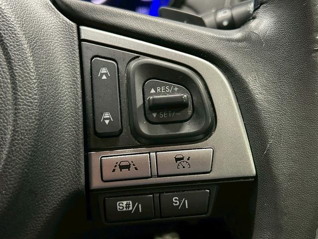 レガシィアウトバック リミテッド　（禁煙車）（黒本革シート）（４ＷＤ）（純正ＳＤナビ）（全席シートヒーター）（レーダークルーズ）（パドルシフト）（ＬＥＤヘッドライト）（バックカメラ）（シートメモリー）（純正１８インチＡＷ）（11枚目）