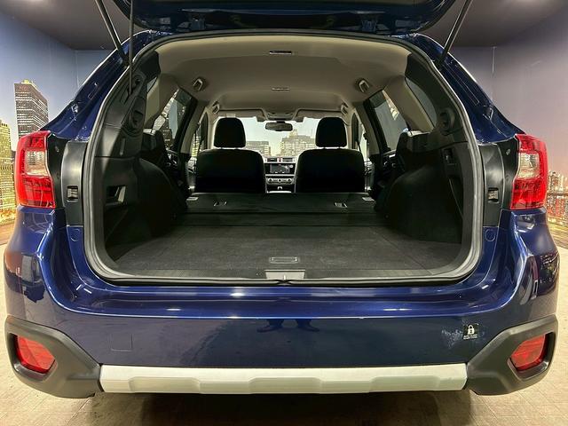 レガシィアウトバック リミテッド　（禁煙車）（黒本革シート）（４ＷＤ）（純正ＳＤナビ）（全席シートヒーター）（レーダークルーズ）（パドルシフト）（ＬＥＤヘッドライト）（バックカメラ）（シートメモリー）（純正１８インチＡＷ）（27枚目）