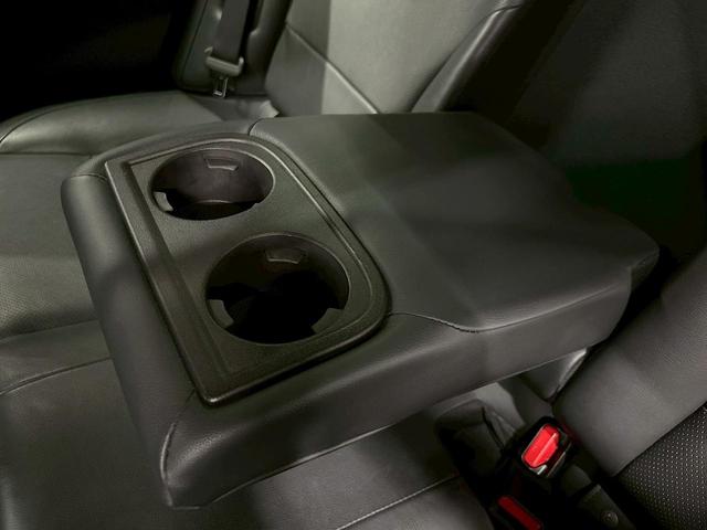 レガシィアウトバック リミテッド　（禁煙車）（黒本革シート）（４ＷＤ）（純正ＳＤナビ）（全席シートヒーター）（レーダークルーズ）（パドルシフト）（ＬＥＤヘッドライト）（バックカメラ）（シートメモリー）（純正１８インチＡＷ）（35枚目）