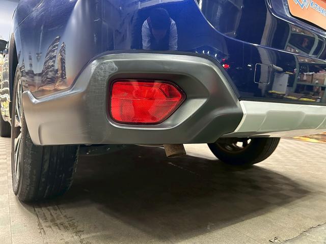 レガシィアウトバック リミテッド　（禁煙車）（黒本革シート）（４ＷＤ）（純正ＳＤナビ）（全席シートヒーター）（レーダークルーズ）（パドルシフト）（ＬＥＤヘッドライト）（バックカメラ）（シートメモリー）（純正１８インチＡＷ）（44枚目）