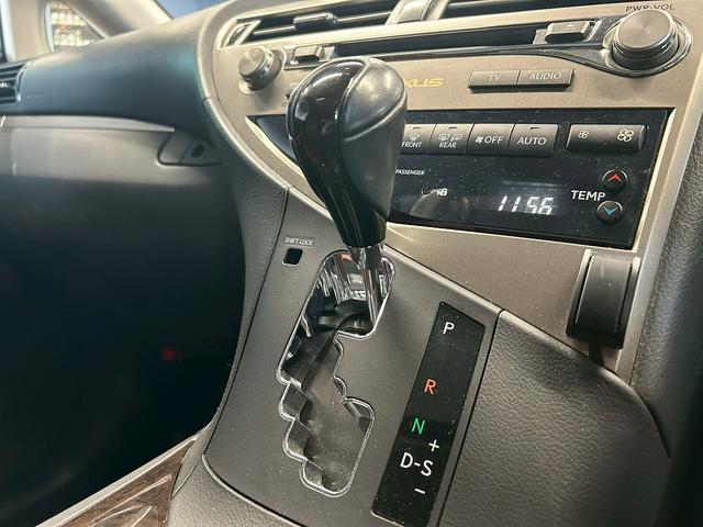 ＲＸ ＲＸ４５０ｈ　バージョンＬ　（サンルーフ）（純正エアサス）（禁煙車）（後期型）（茶本革シート）（純正ＨＤＤナビ）（シートヒーター＆エアコン）（１００Ｖ電源）（４ＷＤ）（クルコン）（ＬＥＤヘッドライト）（モデリスタ１９インチＡＷ）（29枚目）