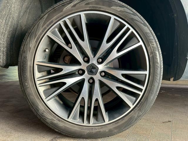 ＲＸ ＲＸ４５０ｈ　バージョンＬ　（サンルーフ）（純正エアサス）（禁煙車）（後期型）（茶本革シート）（純正ＨＤＤナビ）（シートヒーター＆エアコン）（１００Ｖ電源）（４ＷＤ）（クルコン）（ＬＥＤヘッドライト）（モデリスタ１９インチＡＷ）（62枚目）