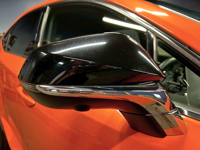 ＮＸ ＮＸ３００　Ｆスポーツ　（トヨタセーフティセンス）（禁煙車）（後期型）（メーカーメモリナビ）（黒本革シート）（シートヒーター＆エアコン）（シーケンシャルウィンカー（１００Ｖ電源）（４ＷＤ）（ＨＵＤ）（純正１８インチＡＷ）（22枚目）