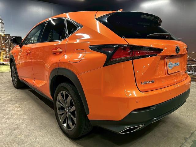 ＮＸ ＮＸ３００　Ｆスポーツ　（トヨタセーフティセンス）（禁煙車）（後期型）（メーカーメモリナビ）（黒本革シート）（シートヒーター＆エアコン）（シーケンシャルウィンカー（１００Ｖ電源）（４ＷＤ）（ＨＵＤ）（純正１８インチＡＷ）（30枚目）