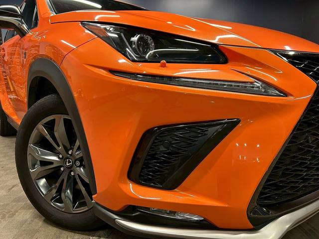 ＮＸ ＮＸ３００　Ｆスポーツ　（トヨタセーフティセンス）（禁煙車）（後期型）（メーカーメモリナビ）（黒本革シート）（シートヒーター＆エアコン）（シーケンシャルウィンカー（１００Ｖ電源）（４ＷＤ）（ＨＵＤ）（純正１８インチＡＷ）（66枚目）