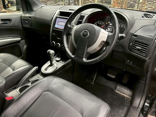 エクストレイル ２０Ｘｔ　（禁煙車）（後期型）（４ＷＤ）（撥水カプロンシート）（ハイパールーフレール）（純正ＳＤナビ）（バックカメラ）（スマートキー）（純正ビルトインＥＴＣ）（シートヒーター）（純正１８インチＡＷ）（37枚目）