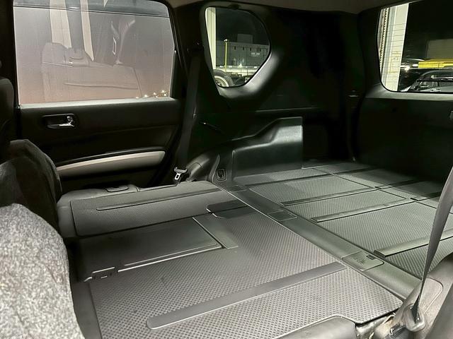 エクストレイル ２０Ｘｔ　（禁煙車）（後期型）（４ＷＤ）（撥水カプロンシート）（ハイパールーフレール）（純正ＳＤナビ）（バックカメラ）（スマートキー）（純正ビルトインＥＴＣ）（シートヒーター）（純正１８インチＡＷ）（46枚目）