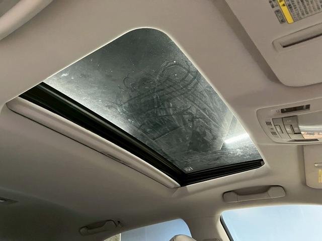 ＲＸ ＲＸ２７０　（サンルーフ）（禁煙車）（後期型）（メーカーＨＤＤナビ）（バック＆サイドカメラ）（クルーズコントロール）（ＬＥＤヘッドライト）（パワーシート）（スマートキー＆プッシュスタート）（純正１９インチＡＷ）（6枚目）