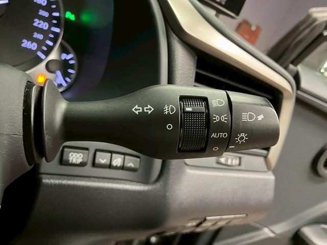 ＲＸ ＲＸ４５０ｈ　バージョンＬ　（禁煙車）（黒本革）（メーカーＳＤナビ）（全周囲カメラ）（レーダークルーズコントロール）（ＬＥＤヘッドライト）（パワーシート）（シートヒーター＆シートクーラー）（コーナーセンサー）（純正２０インチＡＷ（62枚目）