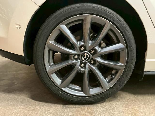 ＭＡＺＤＡ３ファストバック ＸＤプロアクティブ　ツーリングセレクション　（禁煙車）（メーカーＳＤナビ）（スマートブレーキサポート）（レーダークルーズコントロール）（バックカメラ）（ＬＥＤヘッドライト）（パワーシート）（シートヒーター）（ＨＤＭＩ接続可）（純正１８インチＡＷ（46枚目）