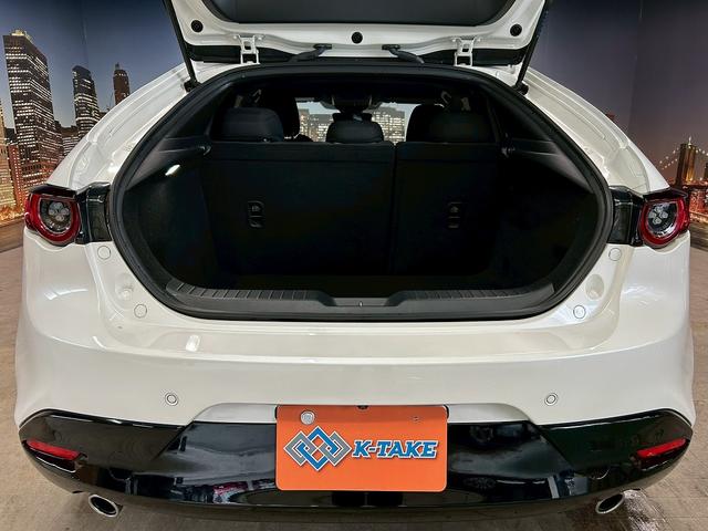 ＭＡＺＤＡ３ファストバック ＸＤプロアクティブ　（禁煙車）（メーカーＳＤナビ）（バックカメラ）（ターボ）（レーダークルーズコントロール）（ＬＥＤヘッドライト）（クリアランスソナー）（スマートキー＆プッシュスタート）（ＥＴＣ）（純正１８インチＡＷ）（16枚目）