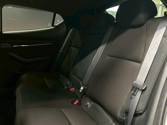 ＭＡＺＤＡ３ファストバック ＸＤプロアクティブ　（禁煙車）（メーカーＳＤナビ）（バックカメラ）（ターボ）（レーダークルーズコントロール）（ＬＥＤヘッドライト）（クリアランスソナー）（スマートキー＆プッシュスタート）（ＥＴＣ）（純正１８インチＡＷ）（35枚目）