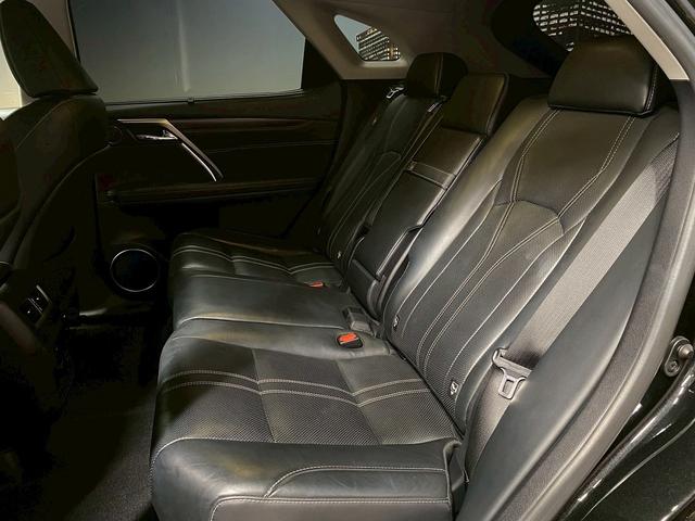ＲＸ ＲＸ４５０ｈ　バージョンＬ　（禁煙車）（サンルーフ）（黒本革シート）（純正ＳＤナビ）（バックカメラ）（全周囲カメラ）（レーダークルーズコントロール）（シートヒーター＆エアコン）（シートメモリー）（スマートキー）（純正２０ＡＷ）（42枚目）