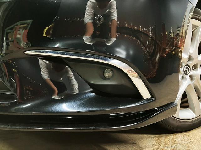 アテンザワゴン 　（禁煙車）（後期型）（メーカーＳＤナビ）（ＢＯＳＥサウンド）（パドルシフト）（レーダークルーズ）（ルーフレール）（衝突軽減ブレーキ）（ＢＳＭ）（ＨＵＤ）（ビルトインＥＴＣ）（純正１７インチＡＷ）（57枚目）