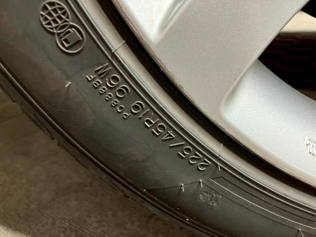 アテンザワゴン 　（禁煙車）（後期型）（メーカーＳＤナビ）（ＢＯＳＥサウンド）（パドルシフト）（レーダークルーズ）（ルーフレール）（衝突軽減ブレーキ）（ＢＳＭ）（ＨＵＤ）（ビルトインＥＴＣ）（純正１７インチＡＷ）（60枚目）