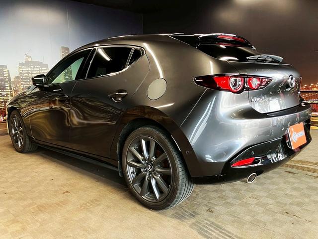 ＭＡＺＤＡ３ファストバック １５Ｓツーリング　（禁煙車）（純正ＳＤナビ）（全周囲カメラ）（ターボ）（レーダークルーズコントロール）（ＬＥＤヘッドライト）（クリアランスソナー）（オートビークル）（フルフラット）（純正１８インチＡＷ）（22枚目）