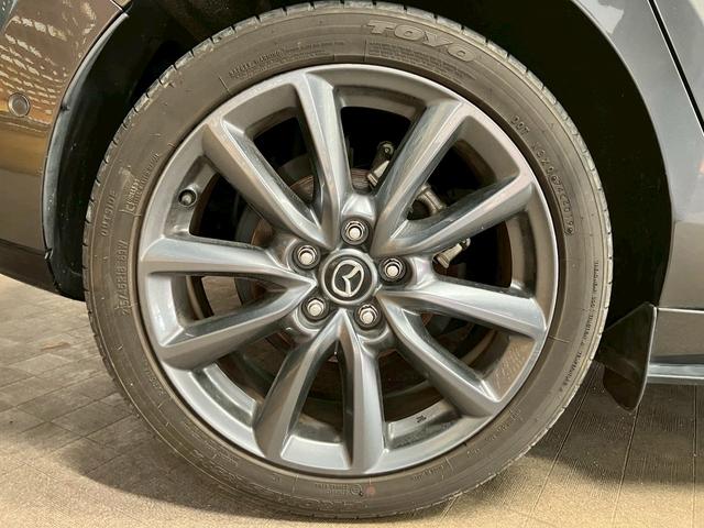ＭＡＺＤＡ３ファストバック １５Ｓツーリング　（禁煙車）（純正ＳＤナビ）（全周囲カメラ）（ターボ）（レーダークルーズコントロール）（ＬＥＤヘッドライト）（クリアランスソナー）（オートビークル）（フルフラット）（純正１８インチＡＷ）（36枚目）