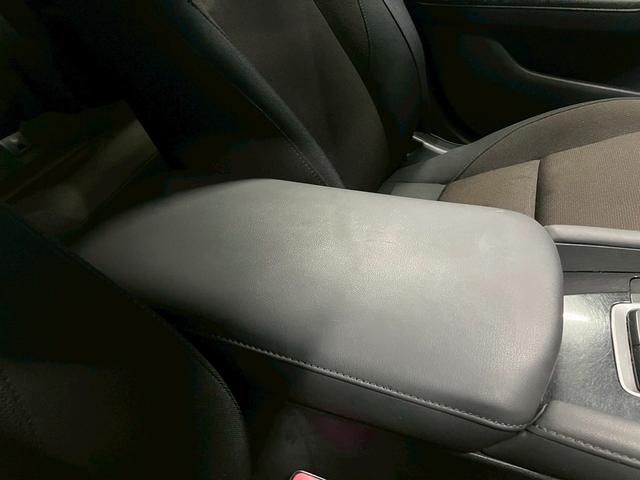 ＭＡＺＤＡ３ファストバック １５Ｓツーリング　（禁煙車）（純正ＳＤナビ）（全周囲カメラ）（ターボ）（レーダークルーズコントロール）（ＬＥＤヘッドライト）（クリアランスソナー）（オートビークル）（フルフラット）（純正１８インチＡＷ）（42枚目）