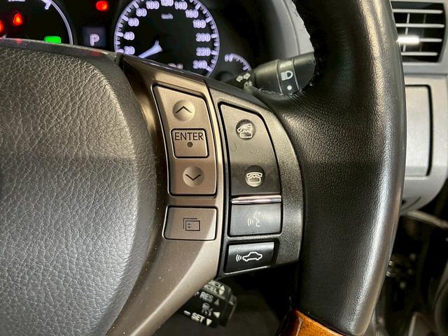 ＲＸ ＲＸ４５０ｈ　バージョンＬ　（禁煙車）（後期型）（１オーナー）（４ＷＤ）（アピアランスパッケージ）（茶本革）（メーカーナビ）（バックカメラ）（パワーバックドア）（シートヒーター）（ＬＥＤヘッド）（ＥＴＣ）（純正１９インチＡＷ）（9枚目）