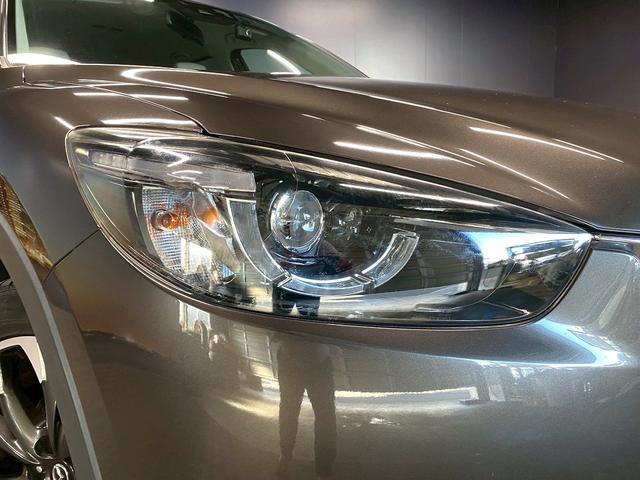ＣＸ－５ ＸＤ　Ｌパッケージ　（禁煙車）（後期型）（白本革シート）（メーカーＳＤナビ）（ＢＯＳＥサウンド）（レーダークルーズ）（衝突軽減ブレーキ）（フルフラット）（ビルトインＥＴＣ）（社外ルーフレール）（純正１９インチＡＷ）（15枚目）