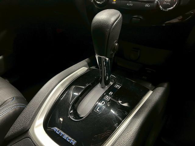 エクストレイル オーテック　ハイブリッド　ｉパッケージ　（禁煙車）（後期型）（カプロンシート））（プロパイロット）（純正ナビ）（全方位カメラ）（シートヒーター）（パワーバックドア）（クリアランスソナー）（デジタルインナーミラー）（純正１９インチＡＷ）（35枚目）