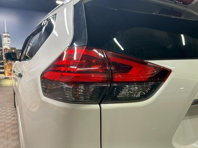エクストレイル オーテック　ハイブリッド　ｉパッケージ　（禁煙車）（後期型）（カプロンシート））（プロパイロット）（純正ナビ）（全方位カメラ）（シートヒーター）（パワーバックドア）（クリアランスソナー）（デジタルインナーミラー）（純正１９インチＡＷ）（47枚目）