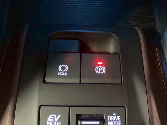 ハリアーハイブリッド Ｚ　レザーパッケージ　（禁煙車）（モデリスタエアロ）（黒本革）（全周囲カメラ）（メーカーメモリナビ）（レーダークルーズコントロール）（シートヒーター＆クーラー）（パワーシート）（ＬＥＤヘッドライト）（純正１９インチＡＷ）（9枚目）